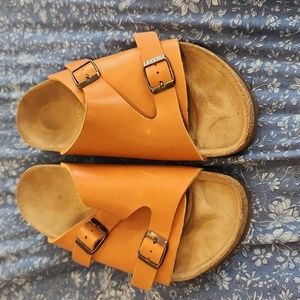 Tan Birkenstock leather Sandals size 38 ladies 7